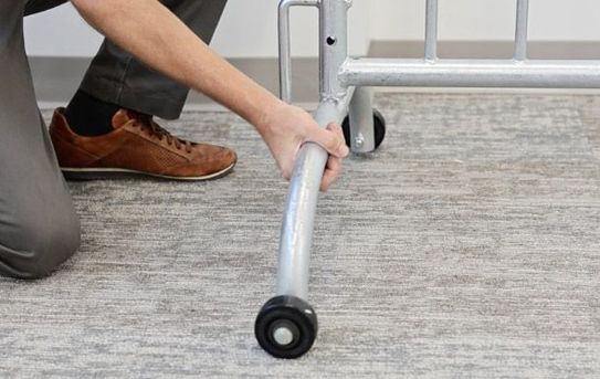 Sliding Barricade Stand