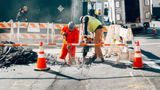 28" Traffic Cone and Cone Bar Bundle