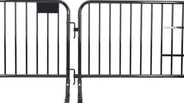 7.5 ft Metal Barricade Black | Flat Feet | Heavy-Duty 