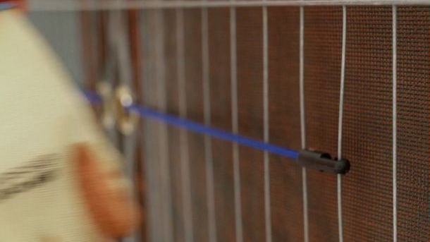 Elastic Ties for Echo Barriers