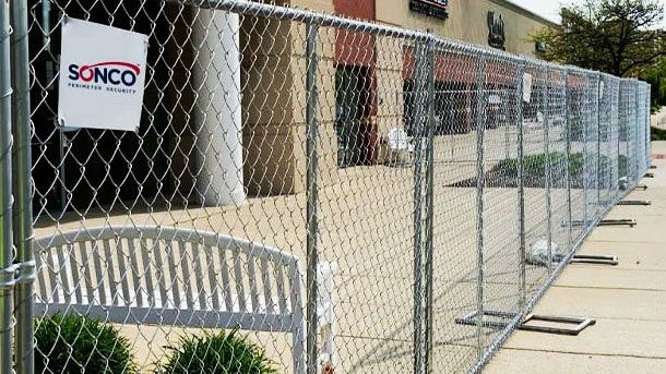 inline-chain-link-6x10-pre-galvanized-fence-screen-application-ss-p-4