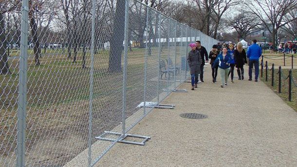Metal Stand for Temporary Fences