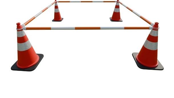 28" Traffic Cone and Cone Bar Bundle