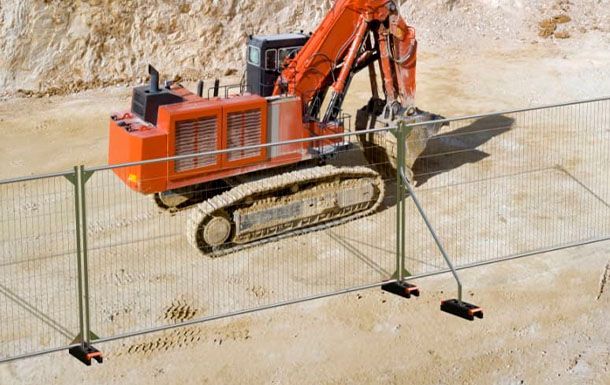 inline-welded-wire-6x12-pre-galvanized-fence-screen-application-ss-p-4