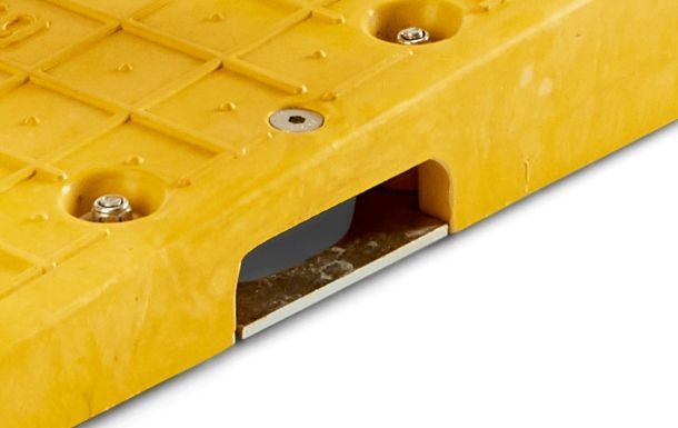 lowpro-2305-female-locking-plate-galvanized-trench-cover-prod-detail-ss-p-