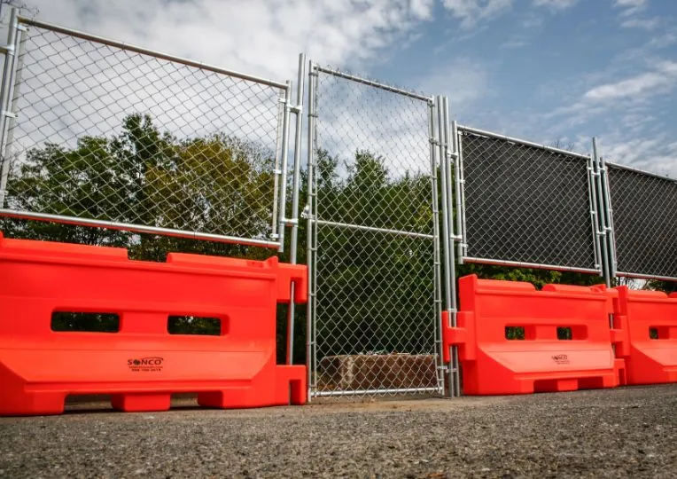 Water Barriers with Topper